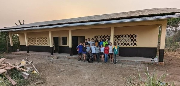 Construction de salles de classe à Bamendou