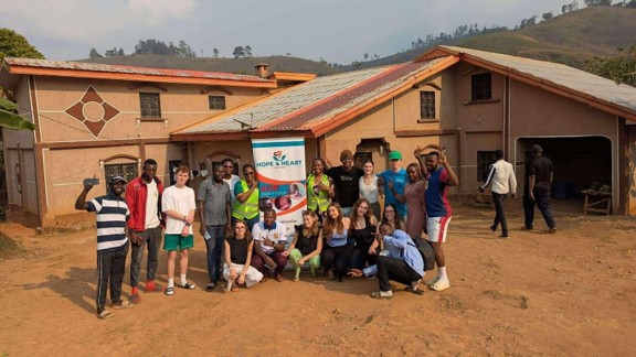 Rénovation d'une école primaire à Bamendou