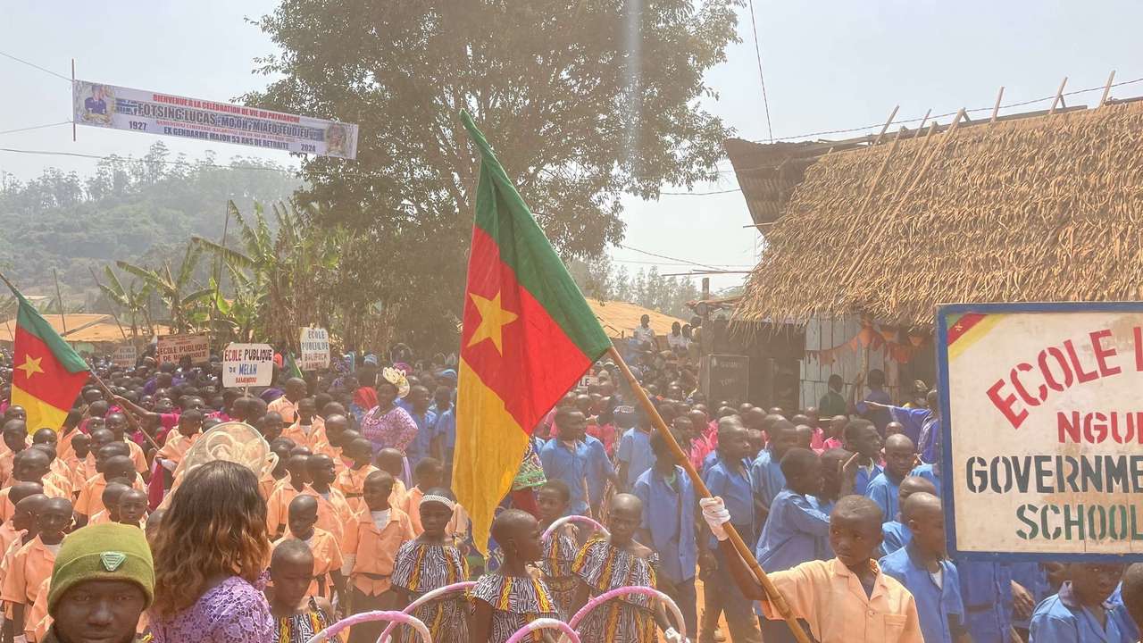 Rassemblement autour du projet solidaire au Cameroun